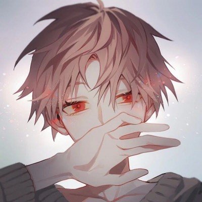 黄金冲高涨破4700美元